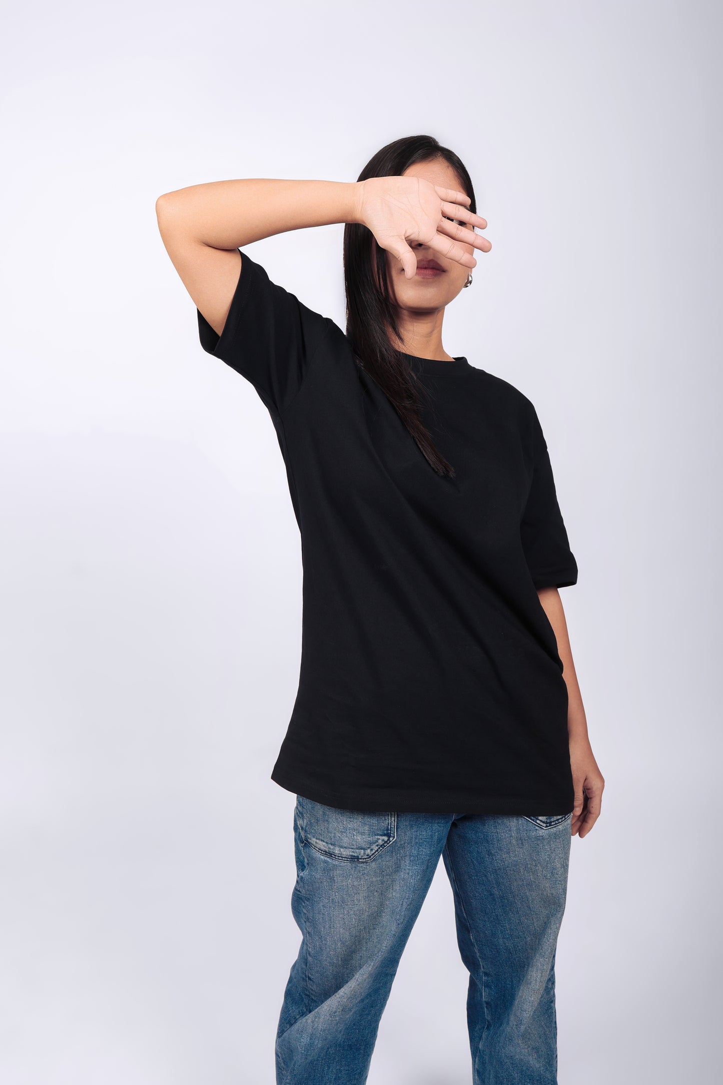 Irsya Oversized Black Tee - Unisex